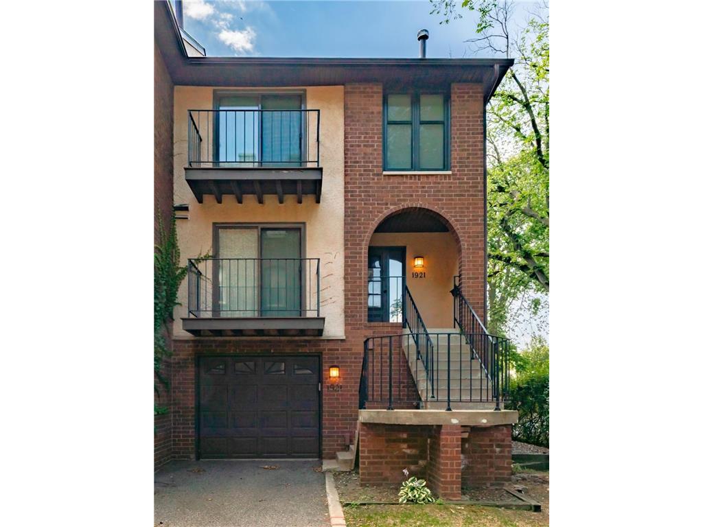 1921 Emerson Avenue S Minneapolis MN 55403 6651521 image1