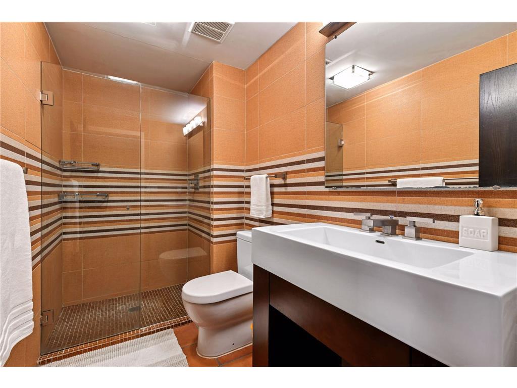 1921 Ewing Avenue S Minneapolis MN 55416 6806996 image22