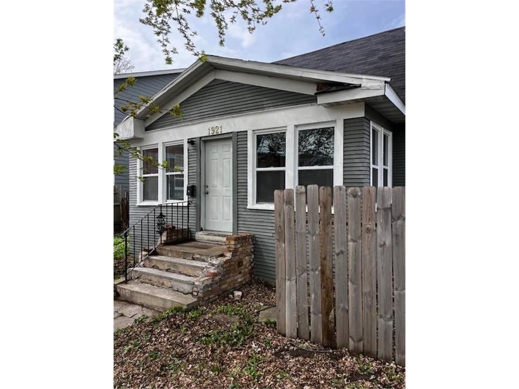 1921 Queen Avenue N Minneapolis MN 55411 7065470 image3