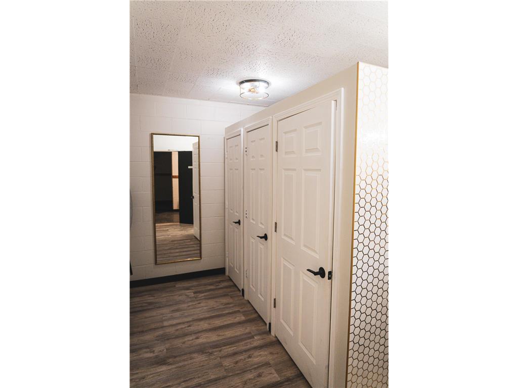 1922 25th Avenue N Minneapolis MN 55411 6678015 image11