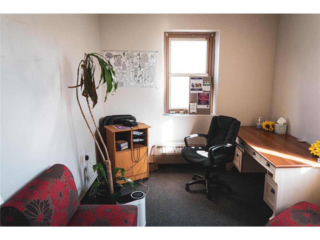 1922 25th Avenue N Minneapolis MN 55411 6678015 image8