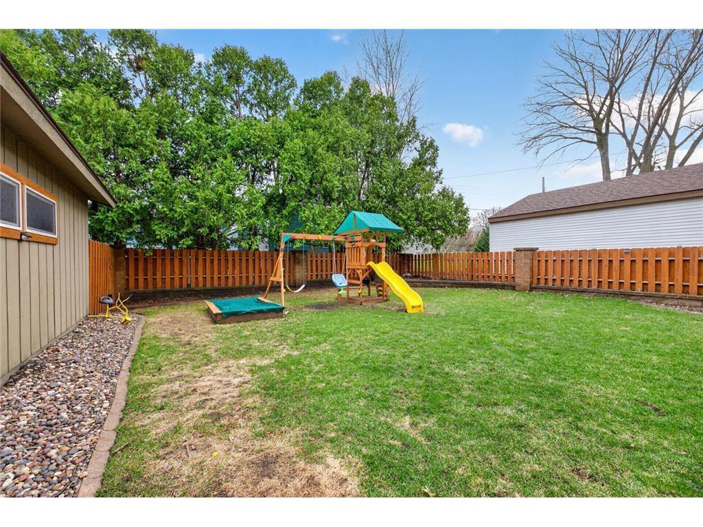 1922 38th Street NW Rochester MN 55901 7054227 image26