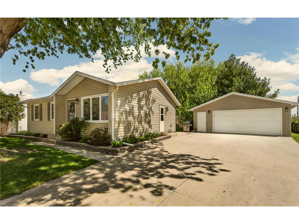 1922 9 1/2 Avenue SE Rochester MN 55904 7071916 image1