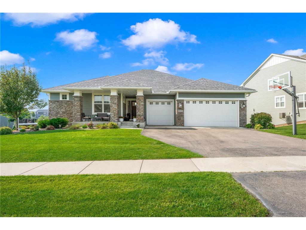 19221 Huxley Avenue Lakeville MN 55044 6791024 image1