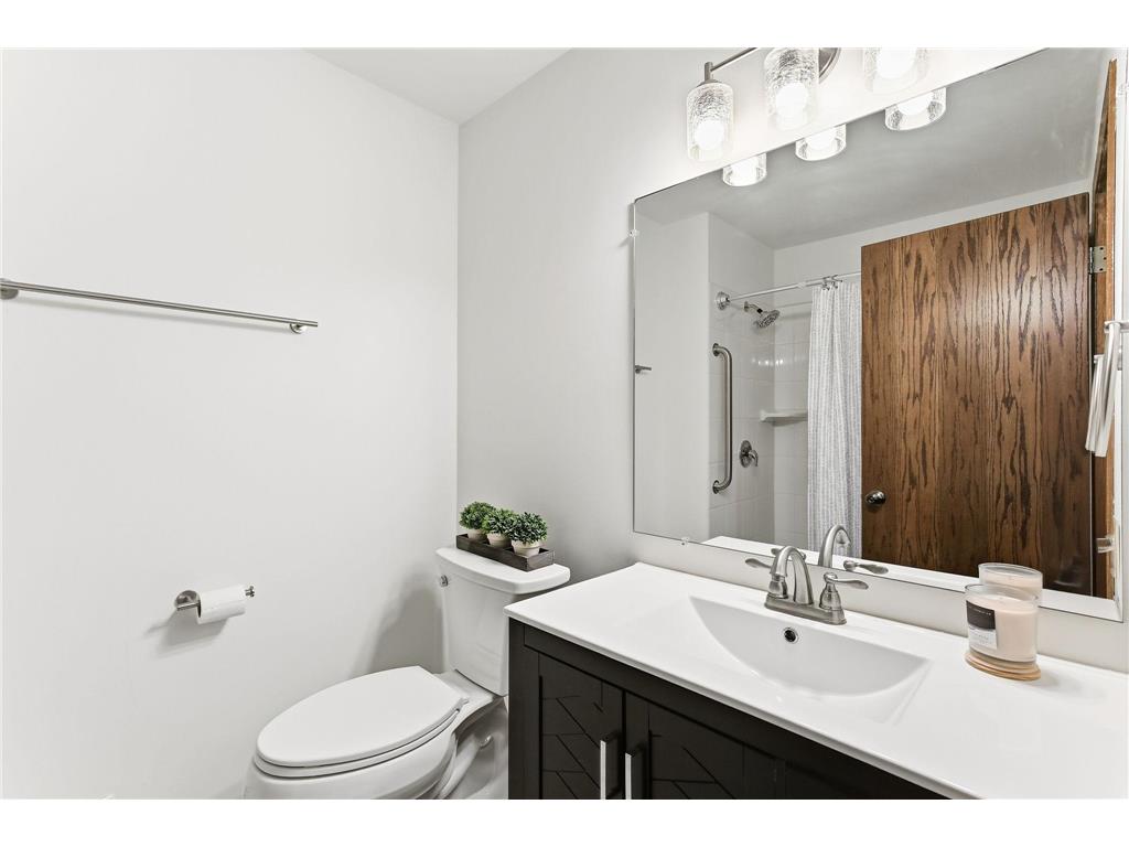 1923 Fox Ridge Drive #B West Saint Paul MN 55118 7017709 image21