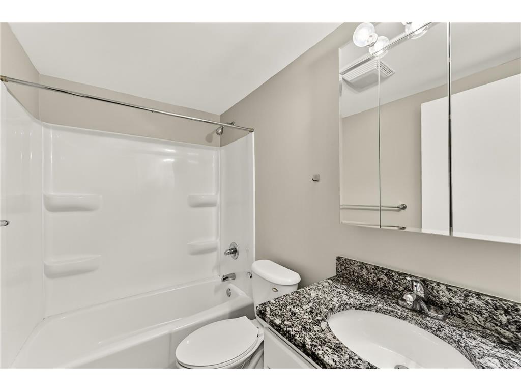 1923 Viking Drive NW #24 Rochester MN 55901 7071985 image11