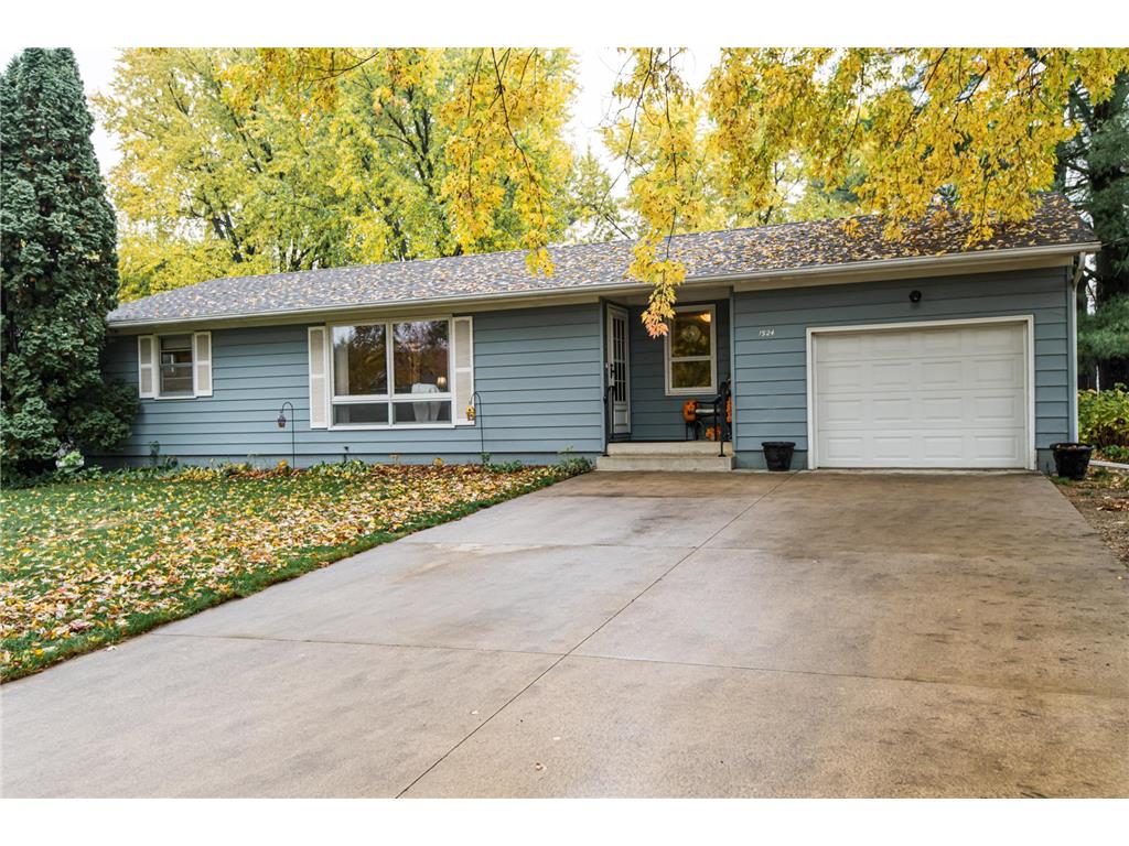 1924 30th Place NW Rochester MN 55901 6500643 image1