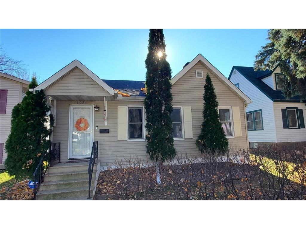1924 5th Street E Saint Paul MN 55119 6818774 image1