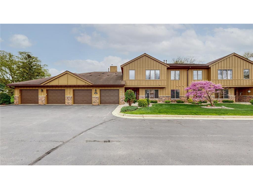 1924 Greenfield Lane SW #201 Rochester MN 55902 - George Lake 6534941 image1