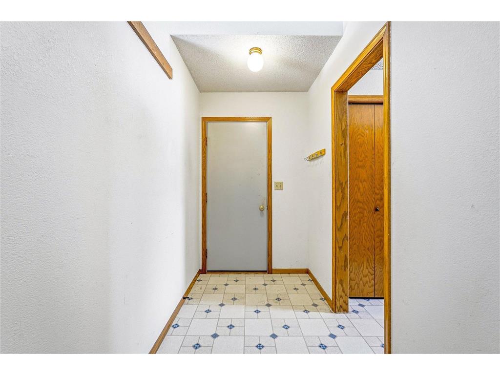 1924 Pleasant Avenue Saint Cloud MN 56303 7002021 image17