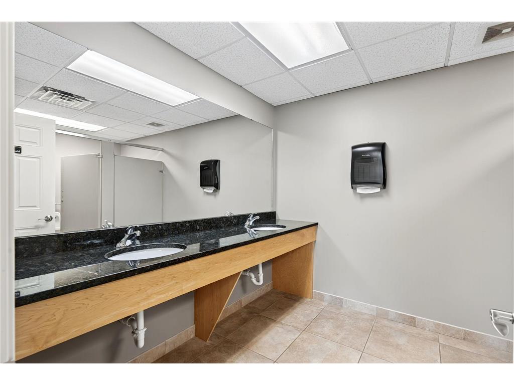 1925 48th Street NE Rochester MN 55906 6798913 image19