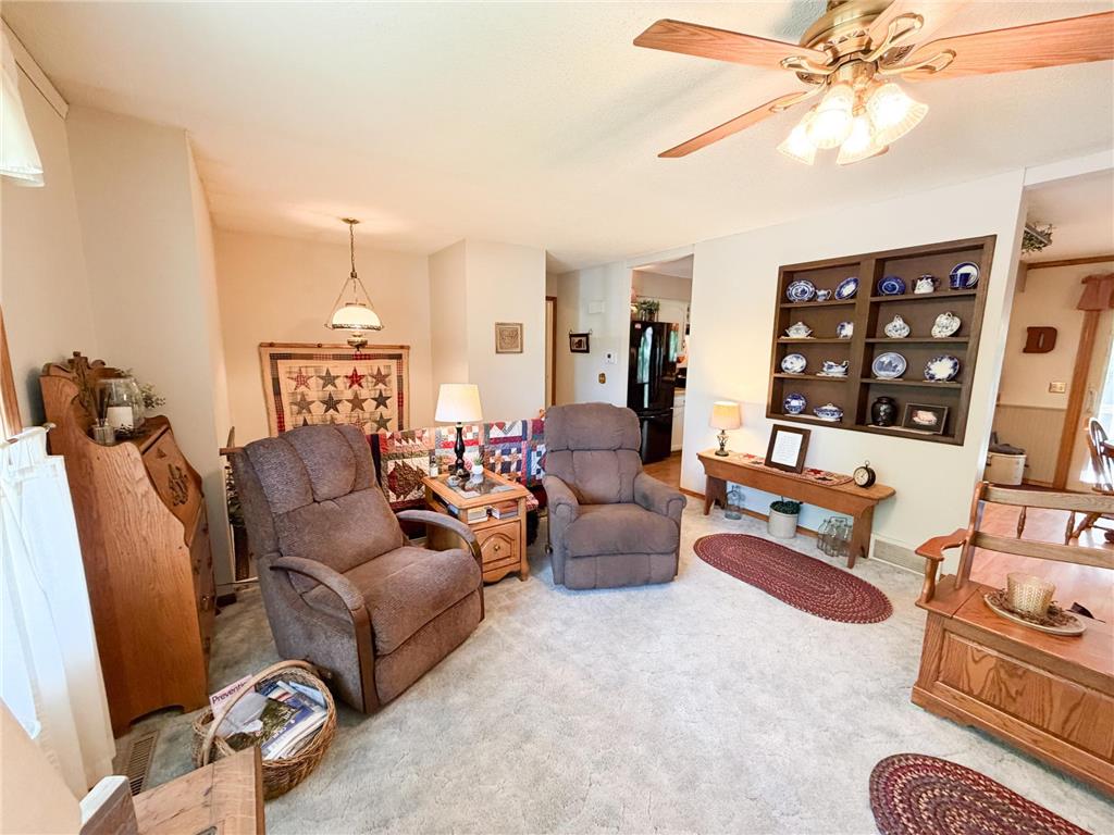 1925 Driftwood Avenue Worthington MN 56187 7077862 image17