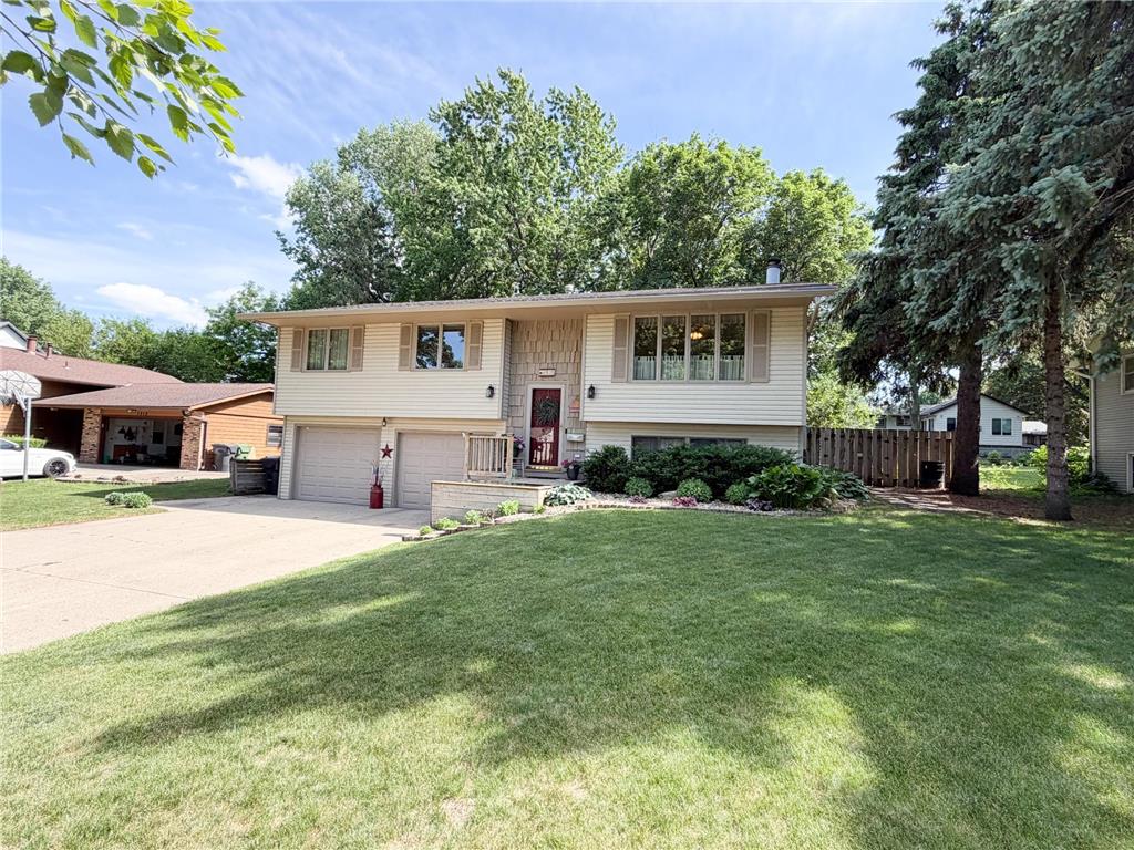 1925 Driftwood Avenue Worthington MN 56187 7077862 image4