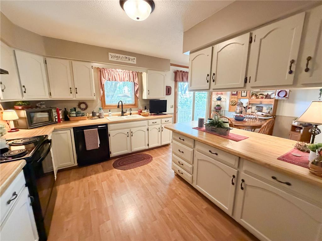 1925 Driftwood Avenue Worthington MN 56187 7077862 image9