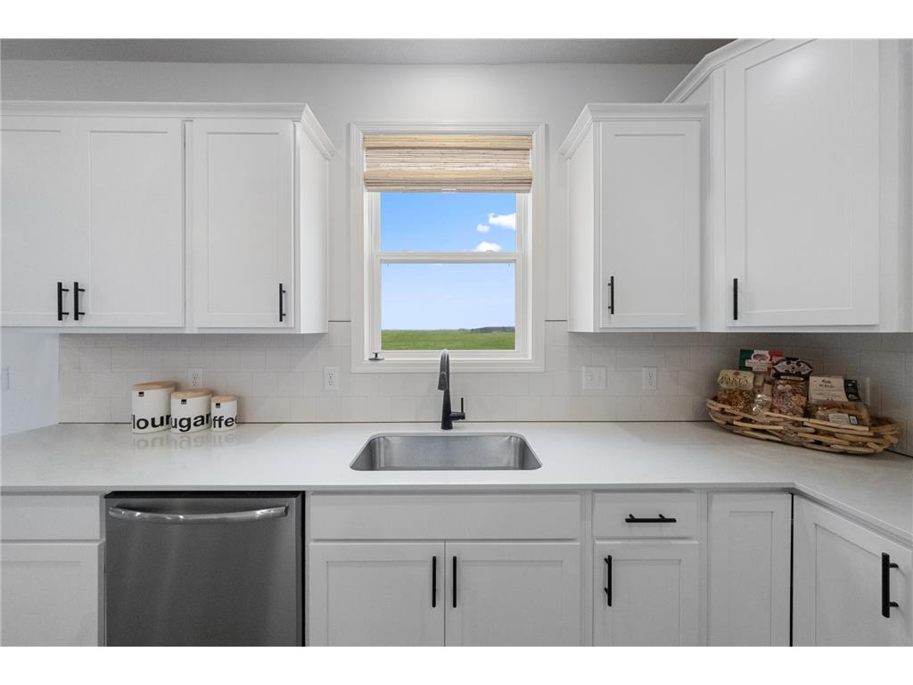 1925 Fulton Road Carver MN 55315 7025806 image4