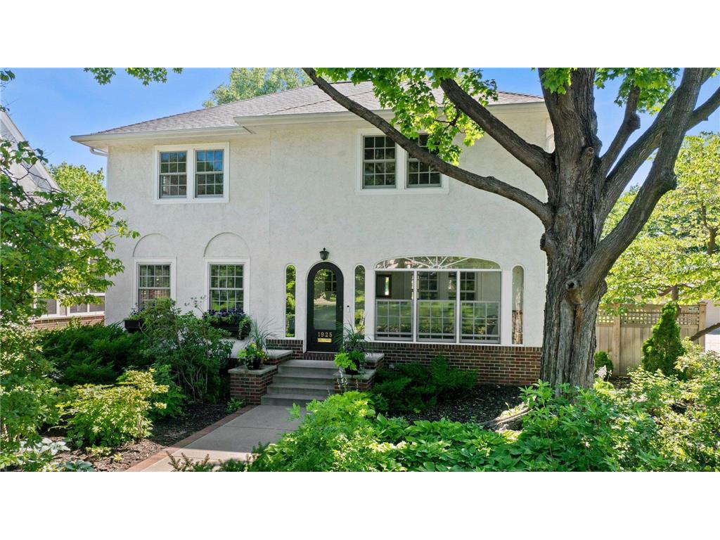 1925 Girard Avenue S Minneapolis MN 55403 6736976 image1