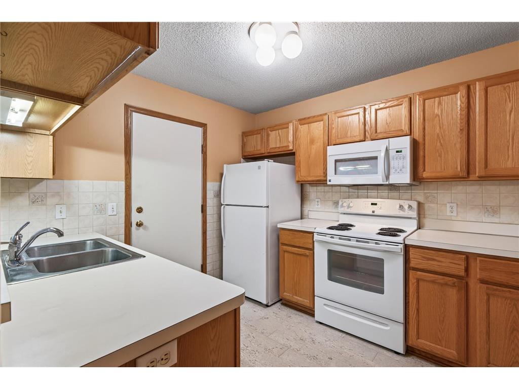 1925 Southcross Drive W #1306 Burnsville MN 55306 7046543 image13