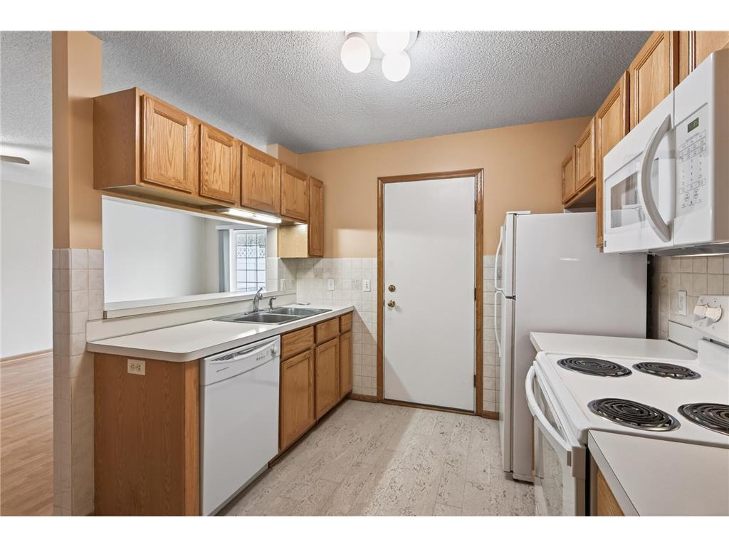 1925 Southcross Drive W #1306 Burnsville MN 55306 7046543 image14
