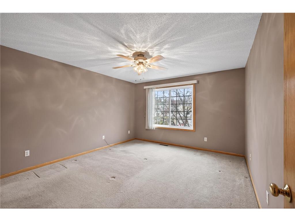 1925 Southcross Drive W #1306 Burnsville MN 55306 7046543 image20