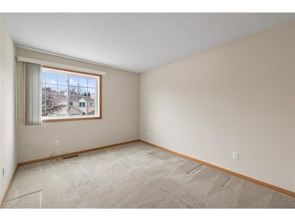 1925 Southcross Drive W #1306 Burnsville MN 55306 7046543 image23