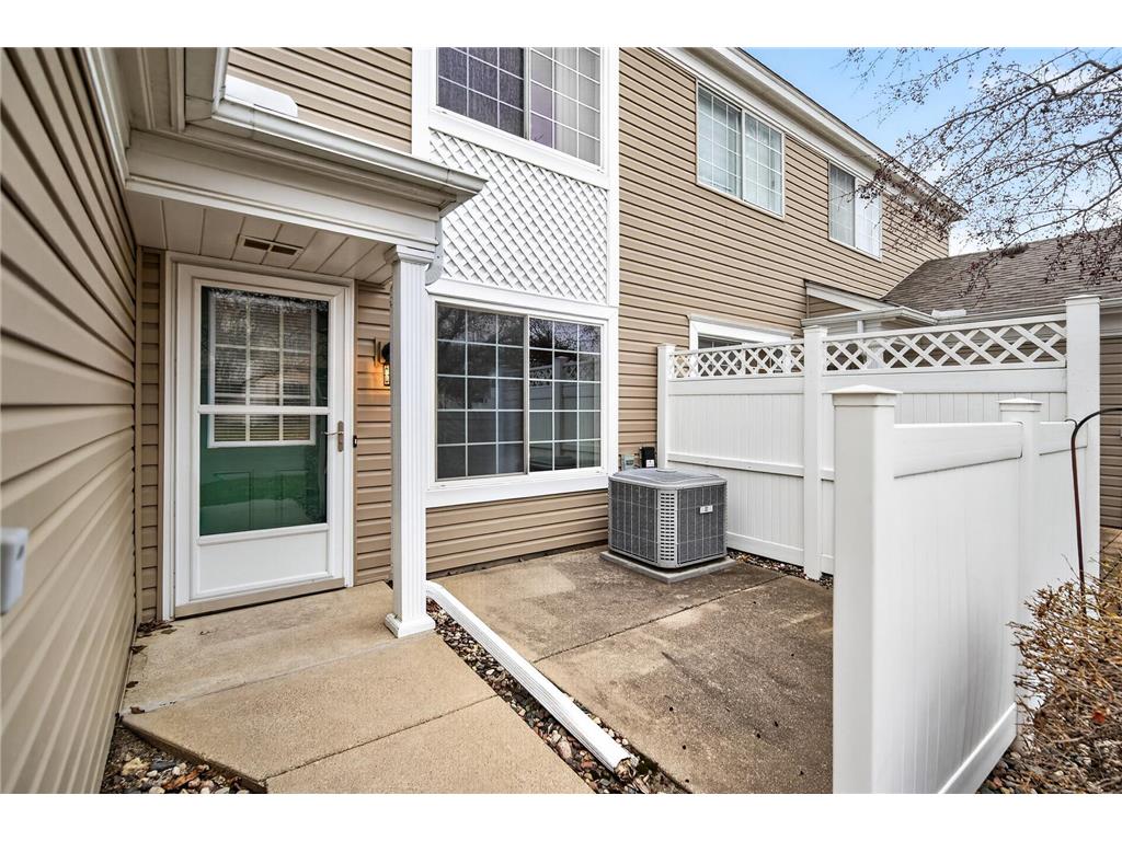 1925 Southcross Drive W #1306 Burnsville MN 55306 7046543 image3