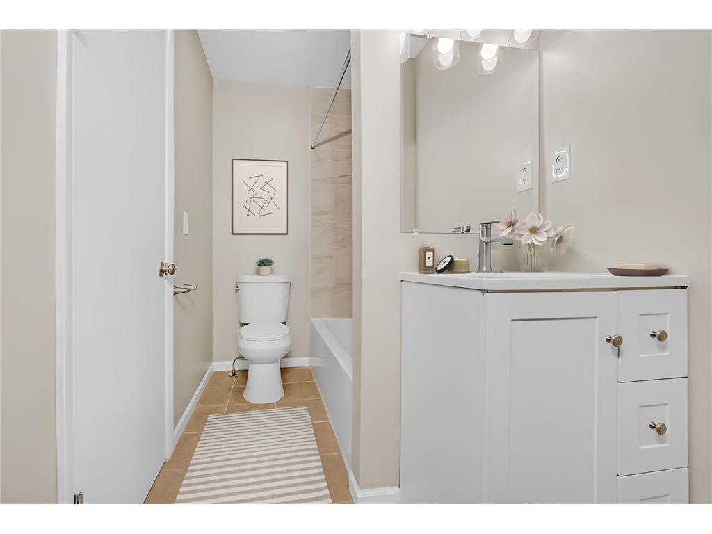 1925 Walsh Lane Mendota Heights MN 55118 6797343 image25