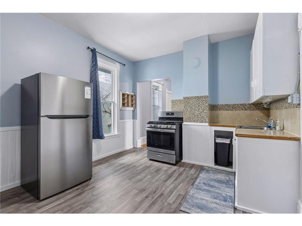 1926 15th Avenue S Minneapolis MN 55404 7060996 image21