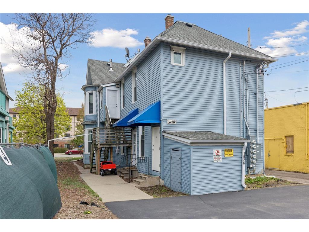 1926 15th Avenue S Minneapolis MN 55404 7060996 image36