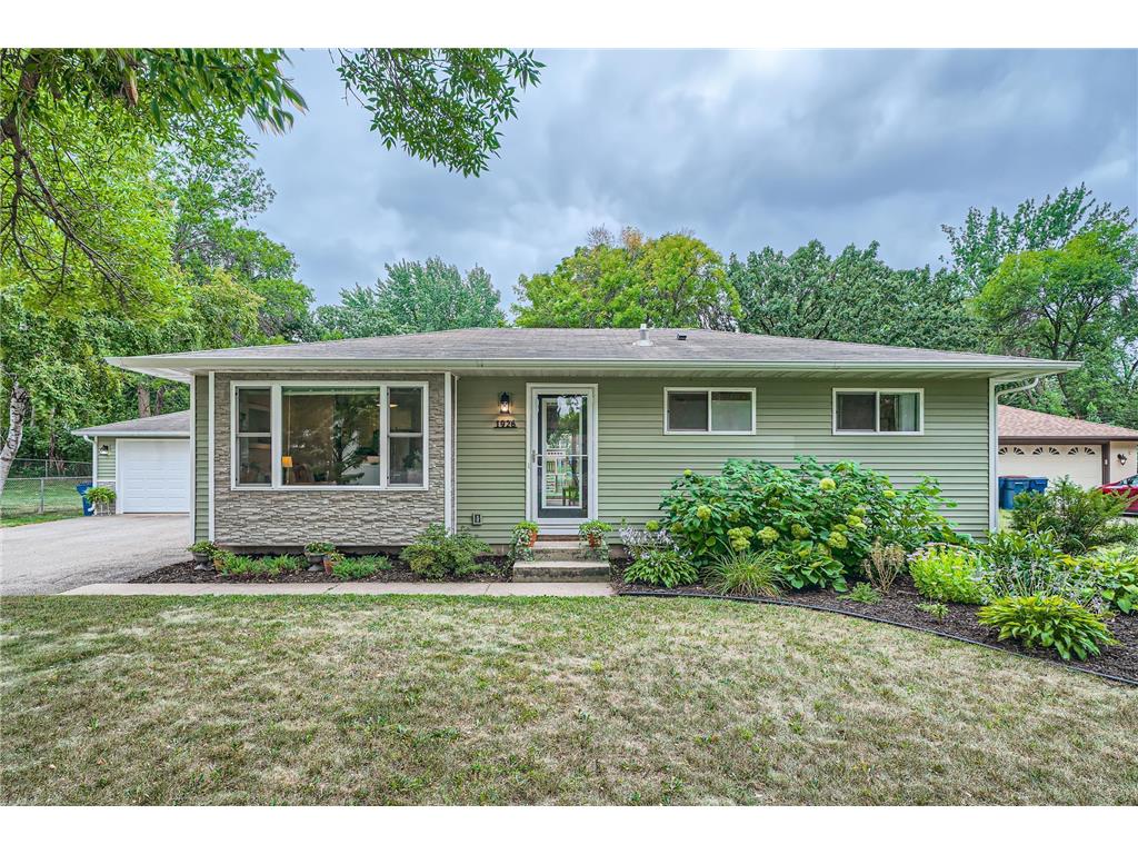 1926 Pine Street White Bear Lake MN 55110 6429106 image1