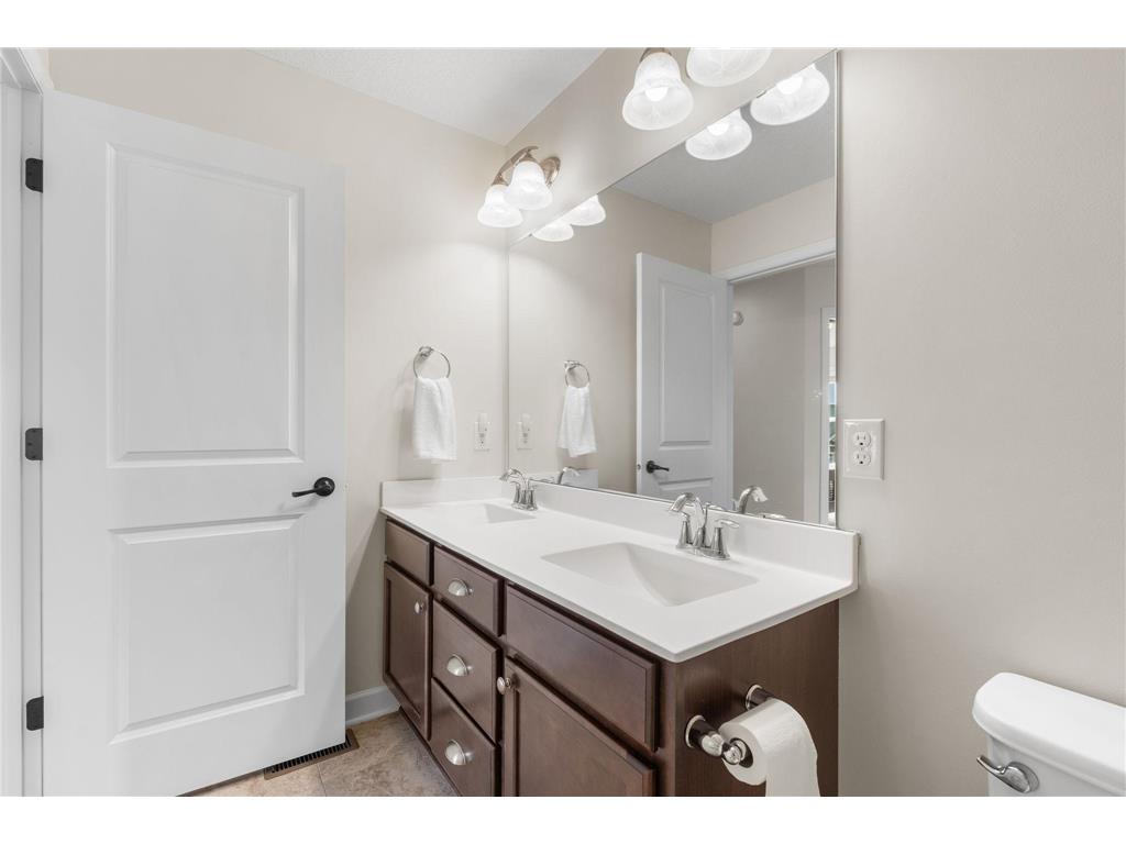 19261 Paddock Lane Corcoran MN 55340 7037146 image44