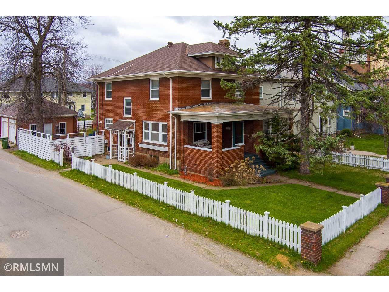 1927 7th Avenue E, Hibbing, MN, 55746 MLS 5744315 Edina Realty