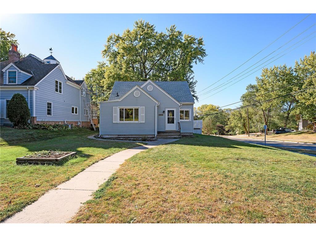 1927 Flandrau Street Maplewood MN 55109 6613936 image1