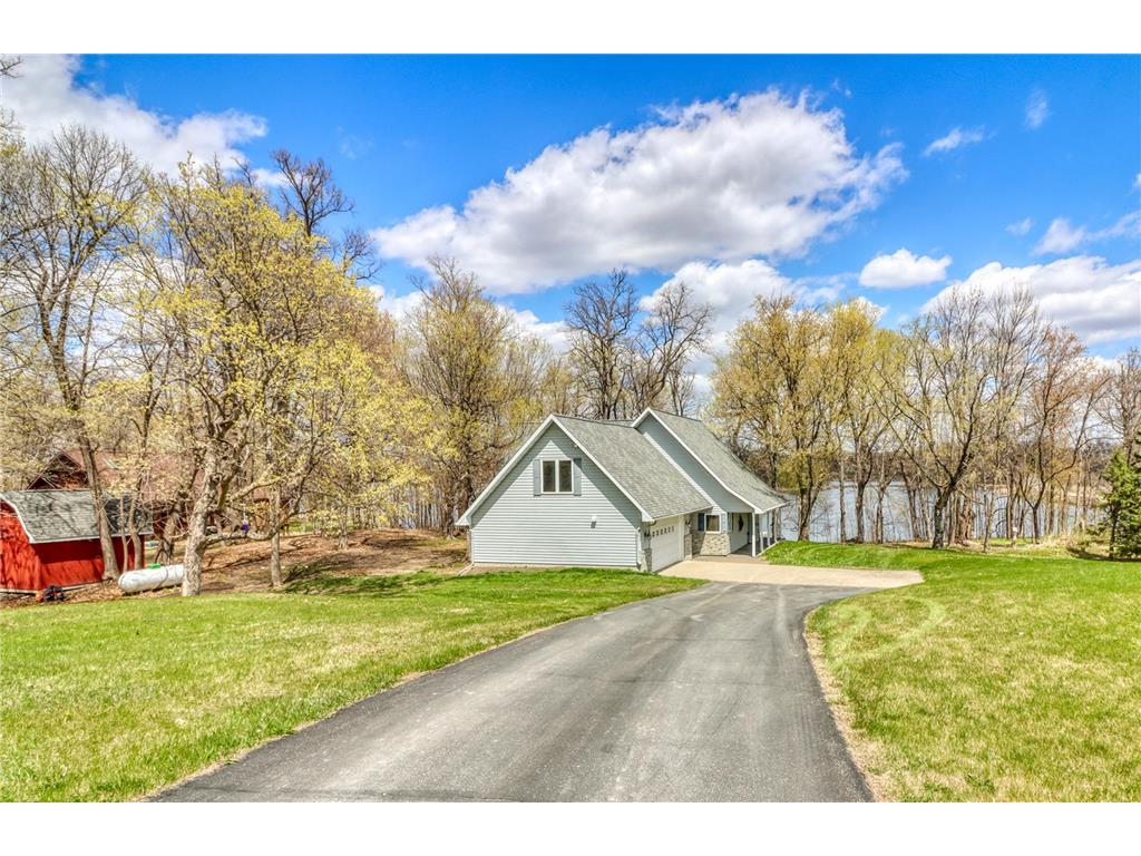 19272 Sherman Shores Road Audubon MN 56511 - Little Cormorant 7070618 image2