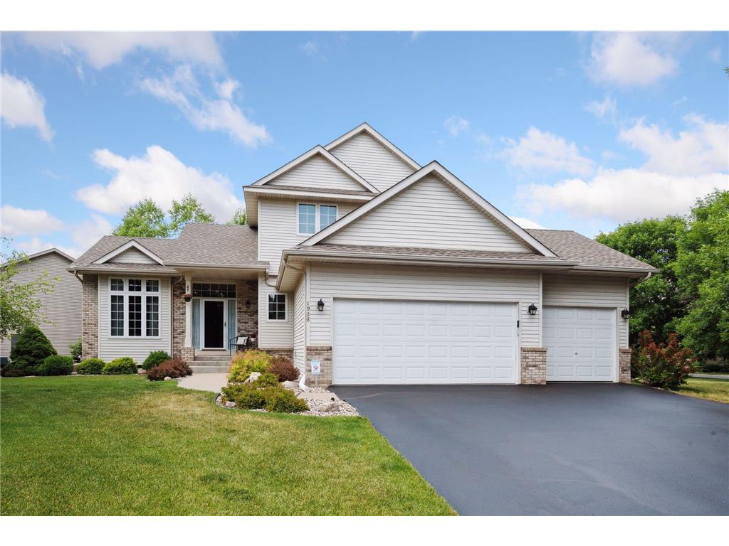 1928 Fischer Drive Waconia MN 55387 6379390 image1