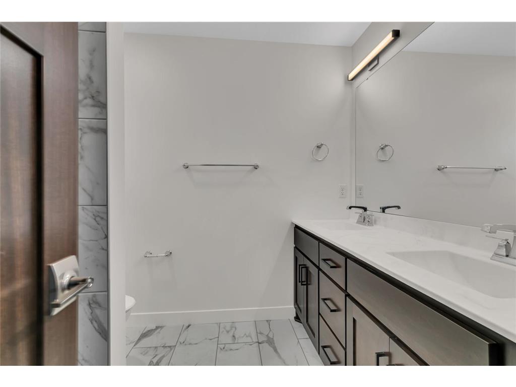 1928 Sandstone Loop S Sartell MN 56377 7021349 image8