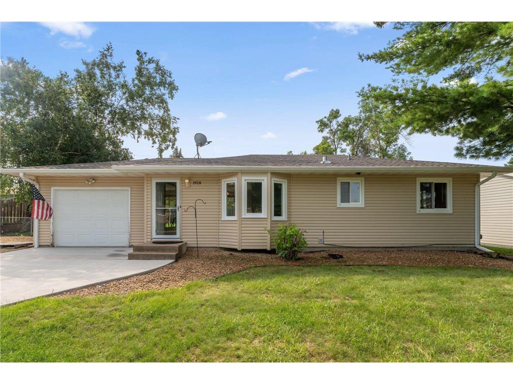 1928 Turquoise Trail Eagan MN 55122 6761987 image1