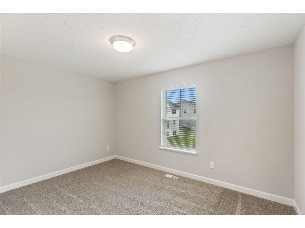 1928 Tyrone Drive Shakopee MN 55379 7050071 image21