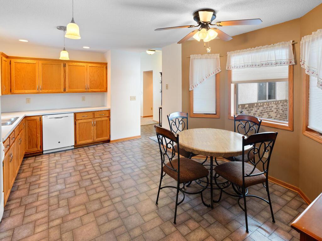1928 Vierling Drive E Shakopee MN 55379 7097614 image7