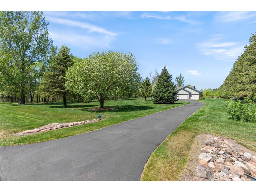 1929 297th Avenue NW Isanti MN 55040 6716934 image1