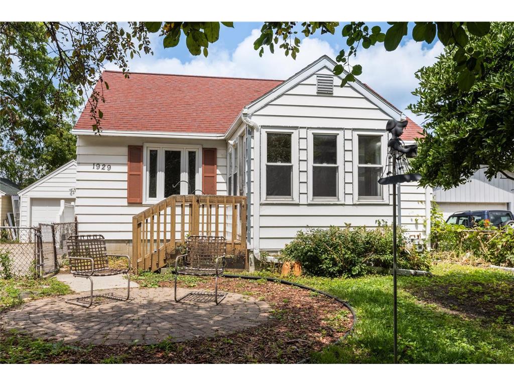 1929 Center Street W Rochester MN 55902 6575914 image1