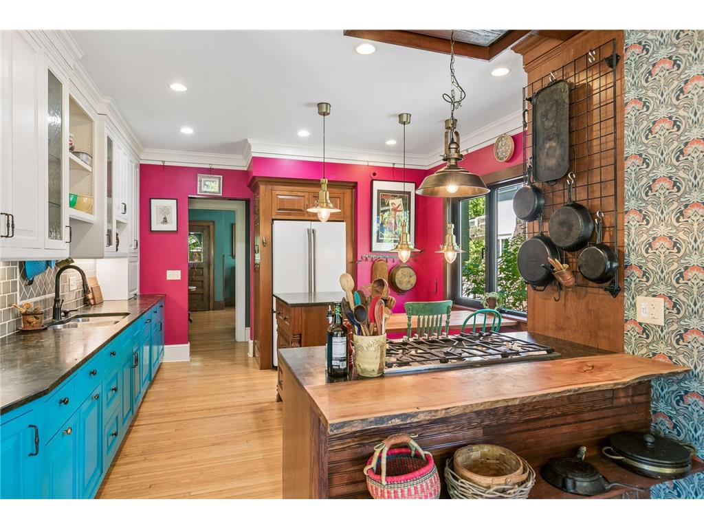 1929 James Avenue S Minneapolis MN 55403 7074493 image19