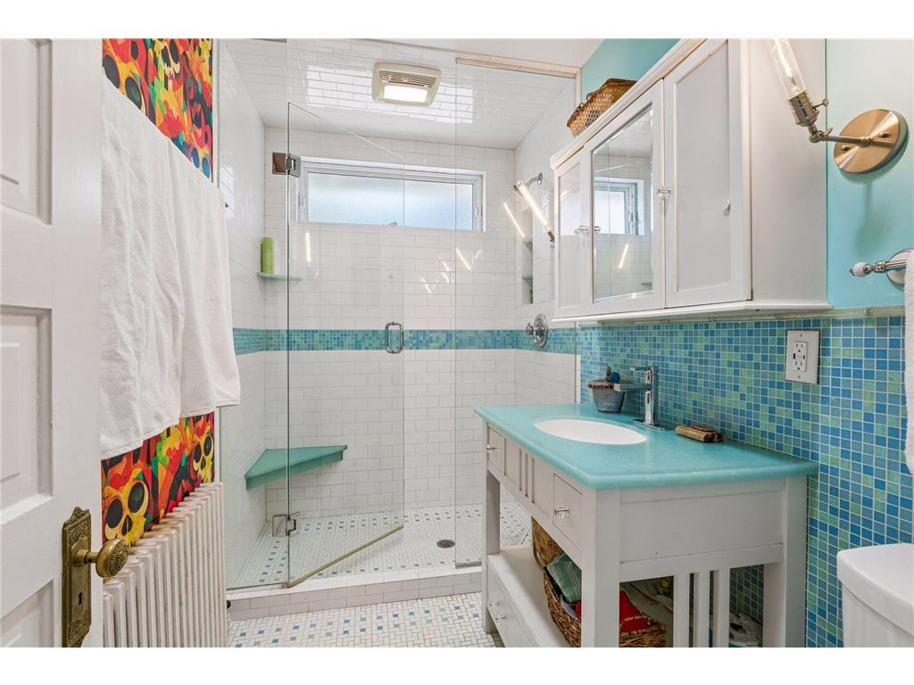 1929 James Avenue S Minneapolis MN 55403 7074493 image28