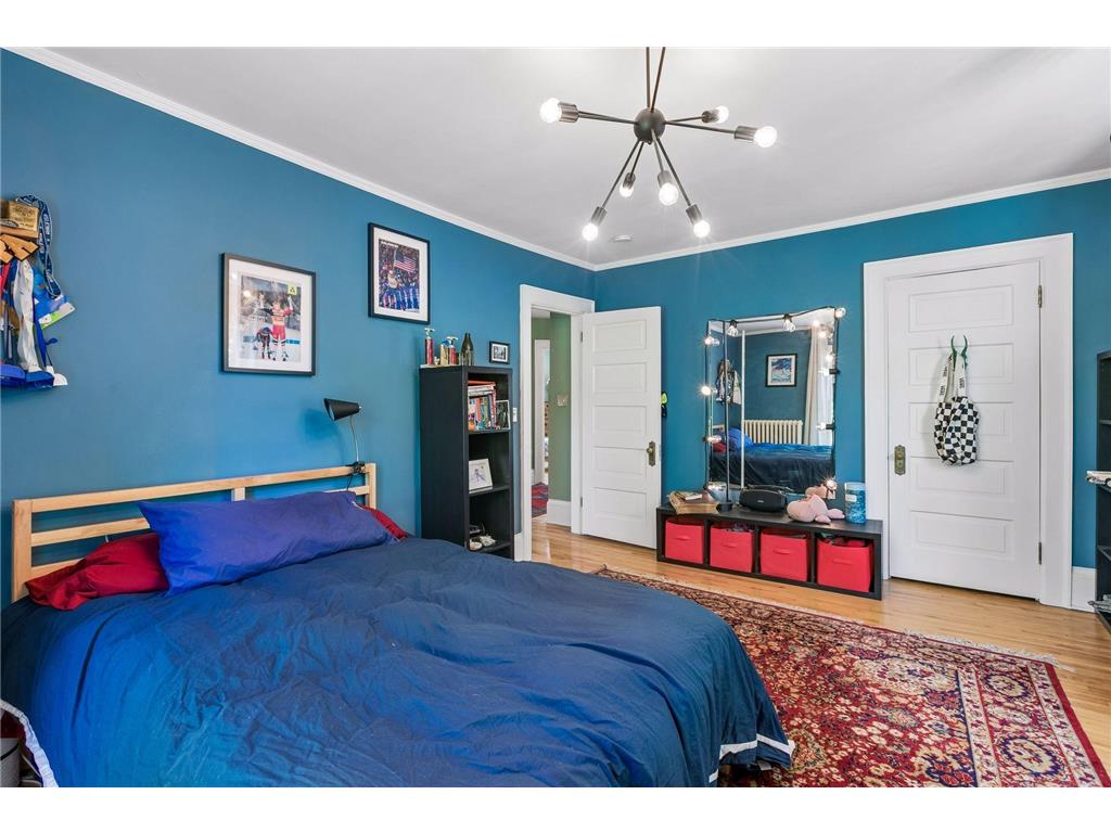 1929 James Avenue S Minneapolis MN 55403 7074493 image30