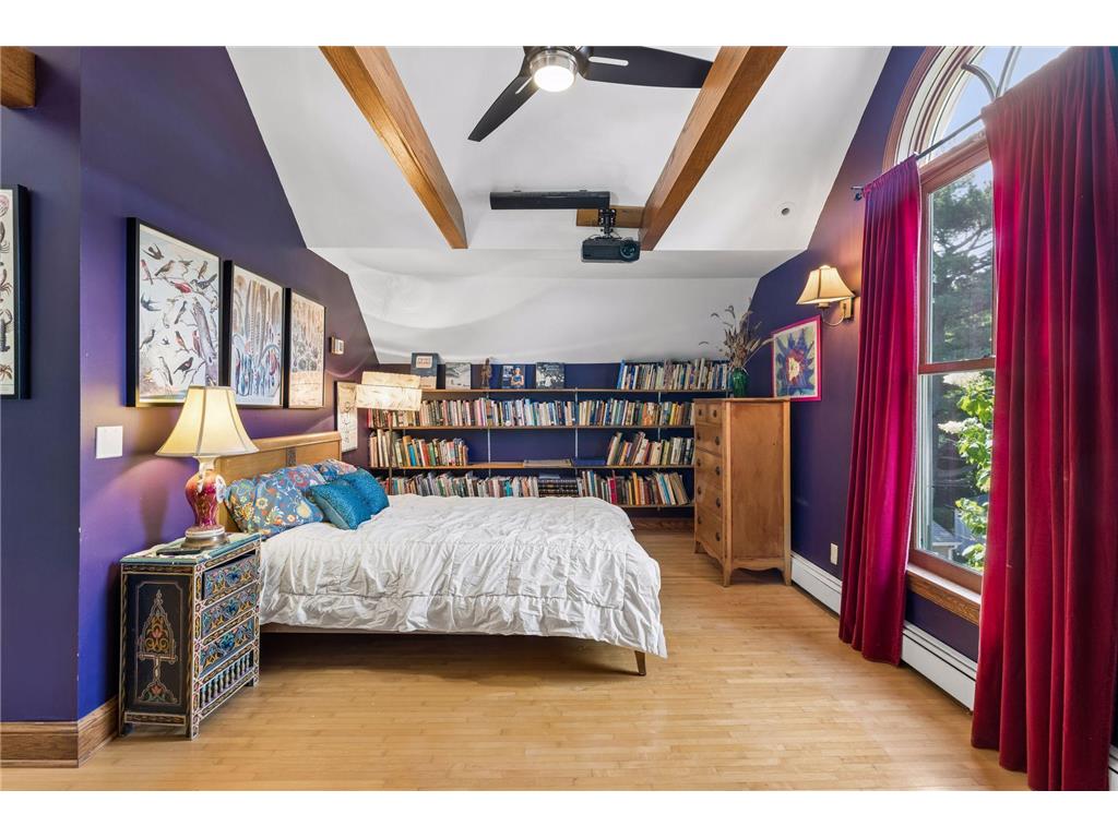 1929 James Avenue S Minneapolis MN 55403 7074493 image33
