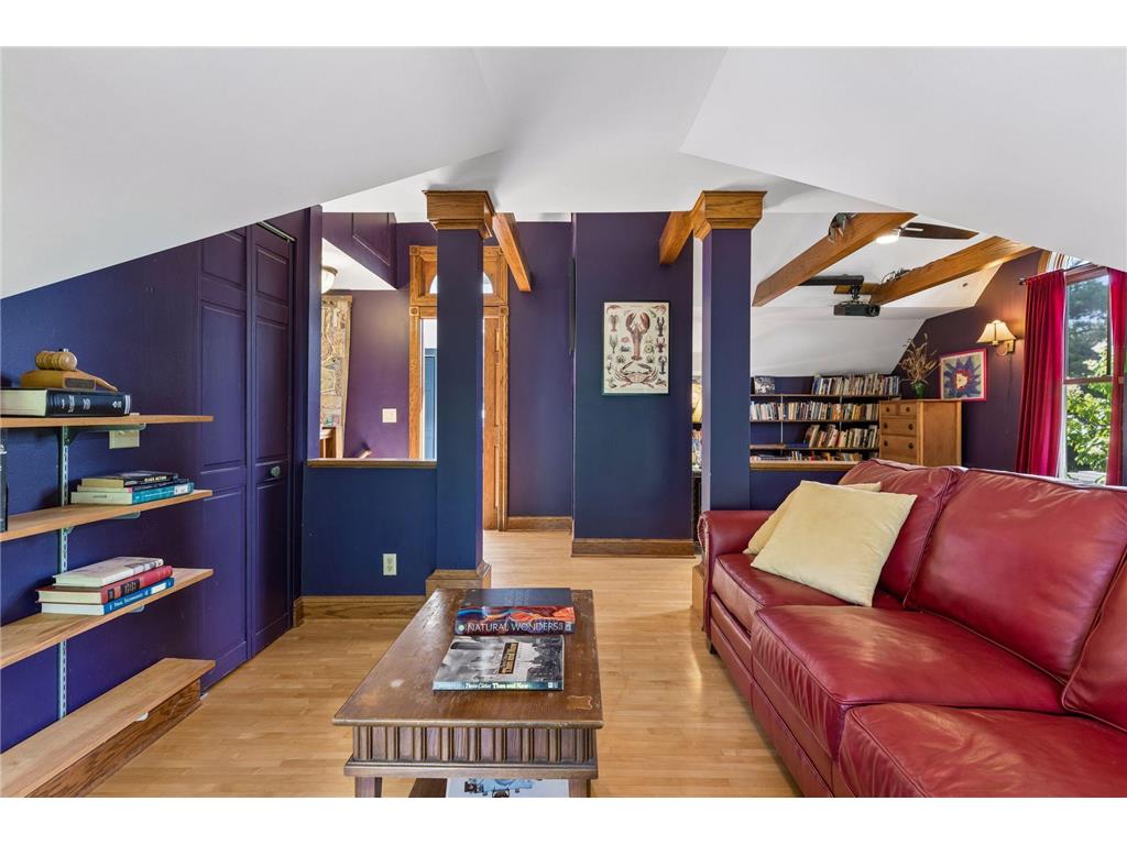 1929 James Avenue S Minneapolis MN 55403 7074493 image39