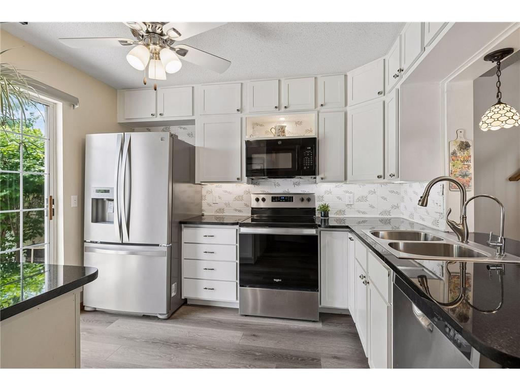 1929 Southcross Drive W #1204 Burnsville MN 55306 7087154 image9