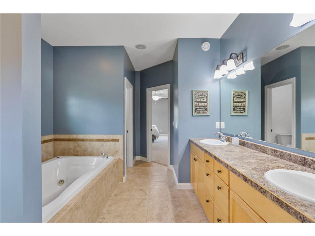 1929 Woodcrest Drive NE Owatonna MN 55060 7050558 image31