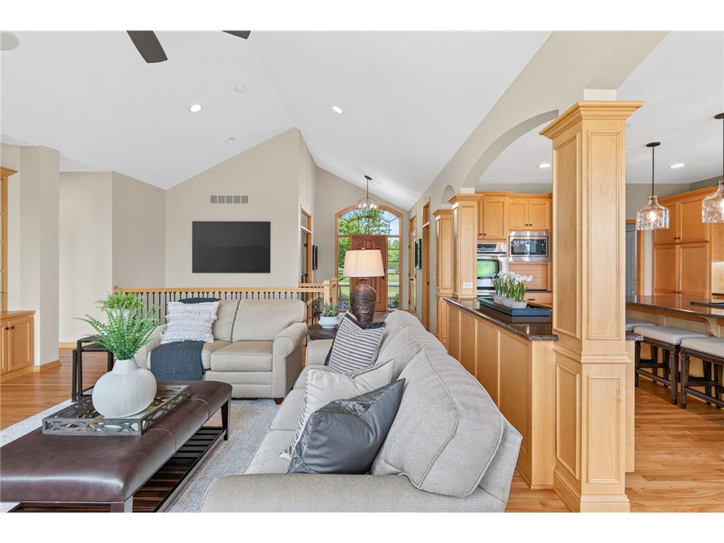 19295 Oak Grove Avenue Credit River Twp MN 55372 7110371 image24
