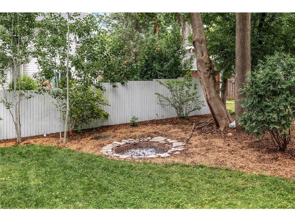 193 3rd Street #2 Excelsior MN 55331 6781893 image21