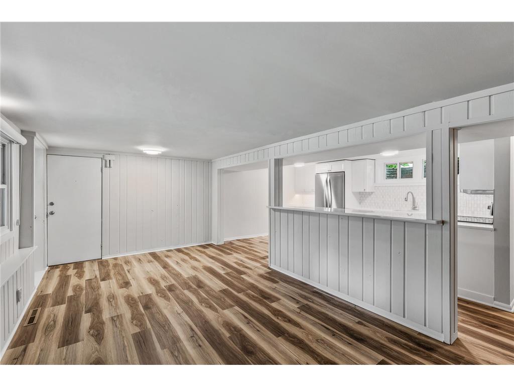 193 3rd Street #2 Excelsior MN 55331 6781893 image5